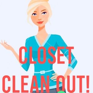 ❤️ CLOSET CLEAN OUT! MAKE ME AN OFFER! ❤️